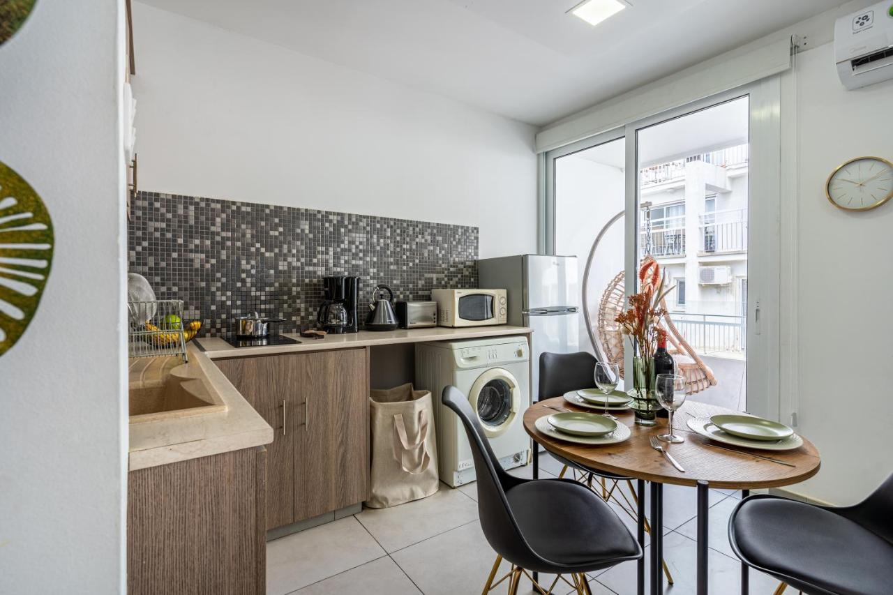 Apartment Daze 1-br By Finikoudes *
